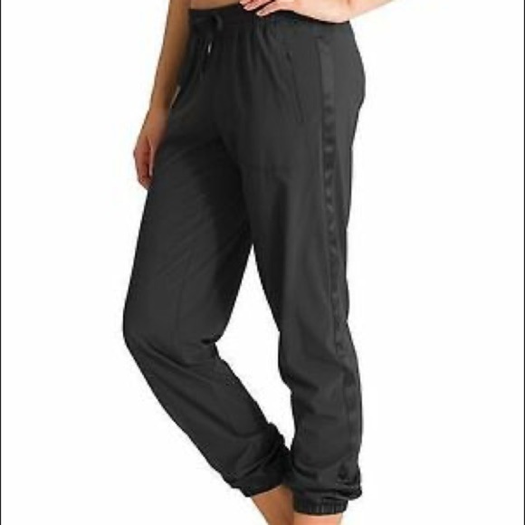 Athleta Pants - ATHLETA women’s dark gray Andale jogger pants sz 8